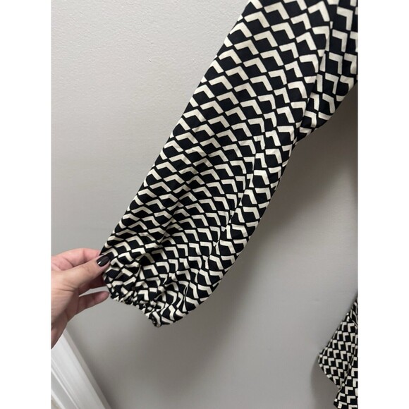 VICI Black & White Geometric Faux Wrap Dress Tychee - Size Small - Picture 2 of 7